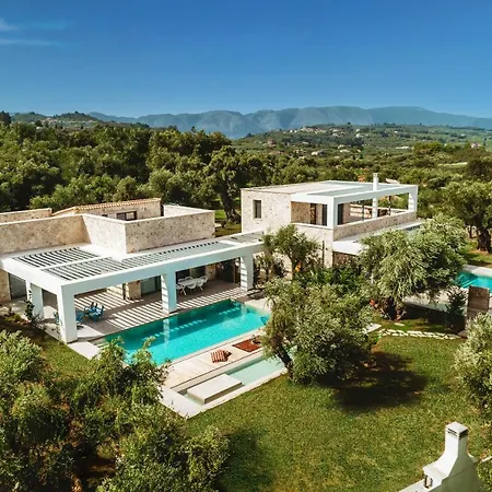 Azimut Villa *
