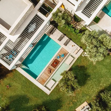 Azimut Villa